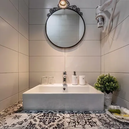 Porta D'oro プーラ