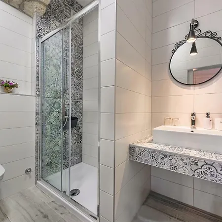 Porta D'oro ゲストハウス プーラ